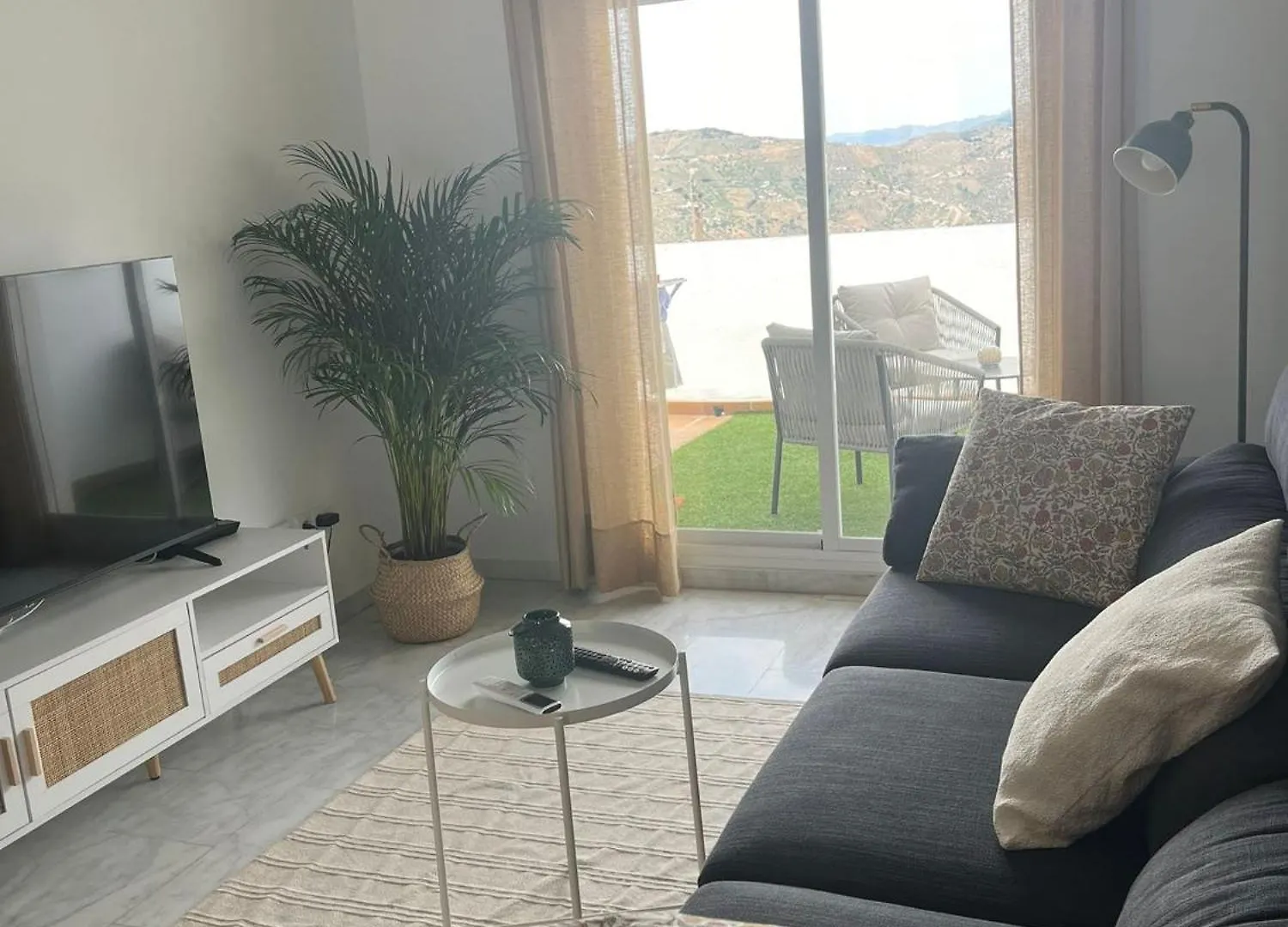 Apartamento Con Piscina Y Vistas - Cómpeta Spagna